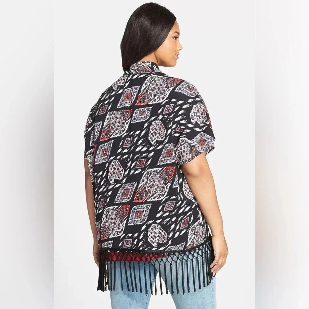 Vince Camuto Marrakesh Tapestry Fringed Open Front Cardigan - Picture 2 of 7